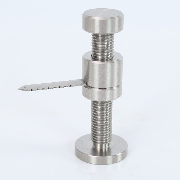 Adjustable layer cake leveller fully assembled